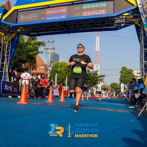 Race photo from SURABAYA ISOPLUS MARATHON 2026