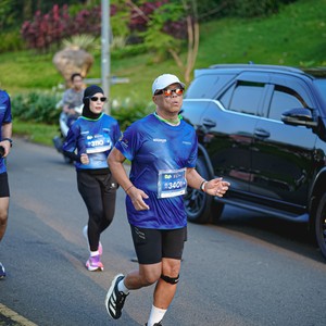 Race photo from BOGORUN 2026