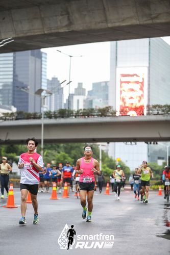 Race photo from Smartfren Run 2024