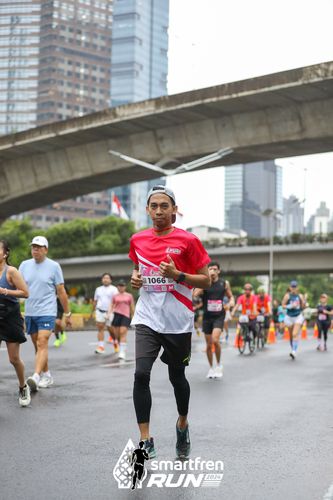 Race photo from Smartfren Run 2024