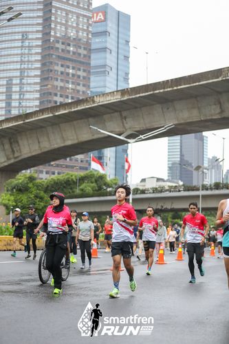 Race photo from Smartfren Run 2024