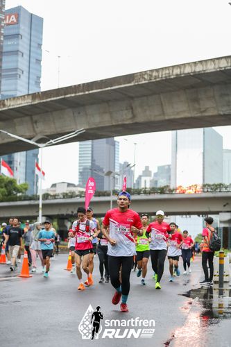 Race photo from Smartfren Run 2024