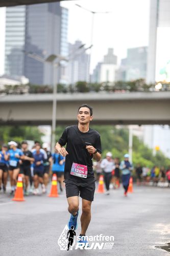 Race photo from Smartfren Run 2024