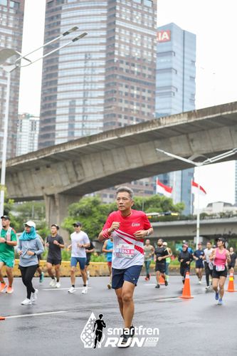 Race photo from Smartfren Run 2024
