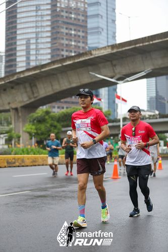Race photo from Smartfren Run 2024
