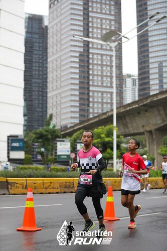 Race photo from Smartfren Run 2024