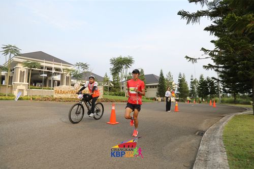 Race photo from CISANGKAN KBP CITY RUN 2025