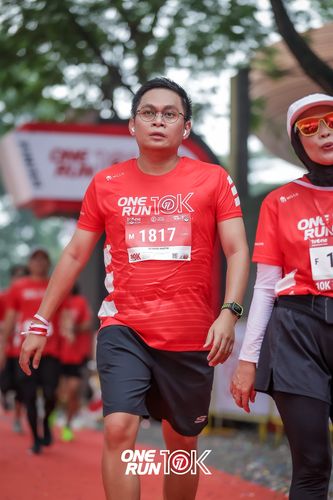 Race photo from ONE RUN 10K 2025
