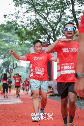 Race photo from ONE RUN 10K 2025