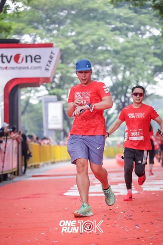 Race photo from ONE RUN 10K 2025