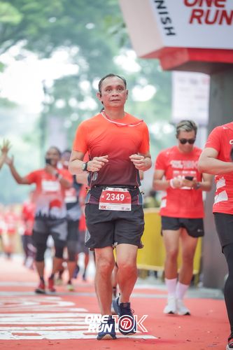 Race photo from ONE RUN 10K 2025