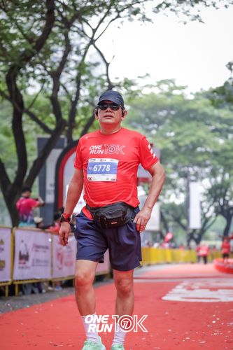 Race photo from ONE RUN 10K 2025