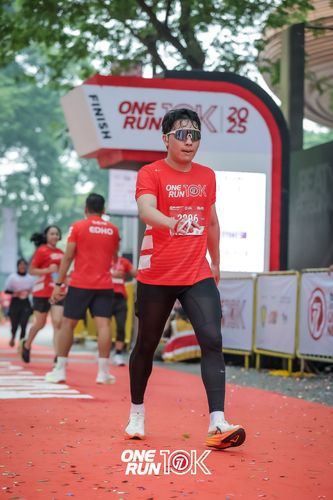 Race photo from ONE RUN 10K 2025