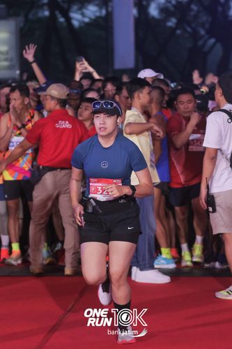Race photo from ONE RUN 10 K