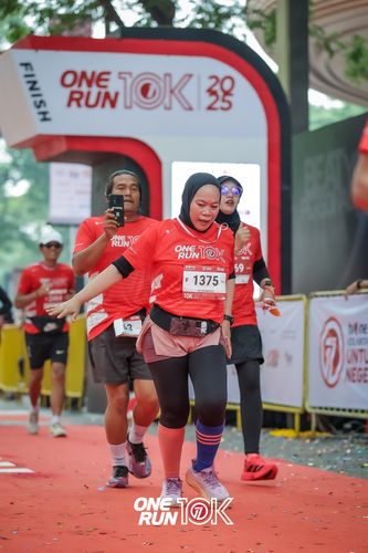 Race photo from ONE RUN 10K 2025