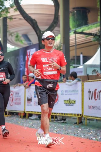 Race photo from ONE RUN 10K 2025