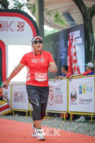 Race photo from ONE RUN 10K 2025