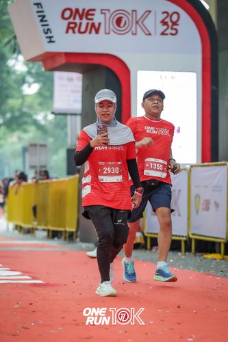 Race photo from ONE RUN 10K 2025