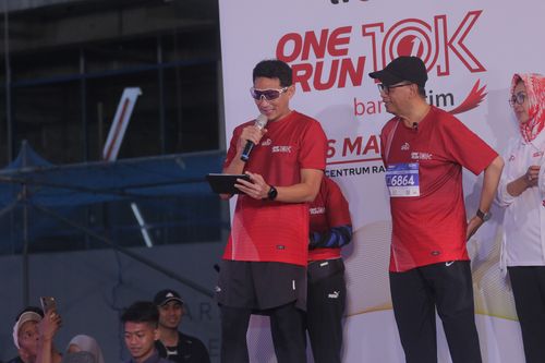 Race photo from ONE RUN 10 K