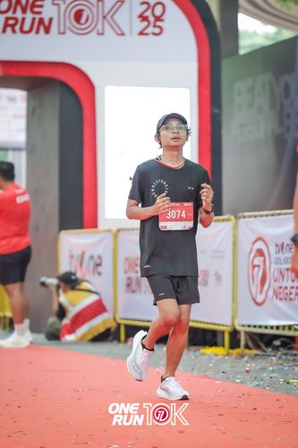 Race photo from ONE RUN 10K 2025