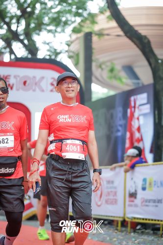 Race photo from ONE RUN 10K 2025