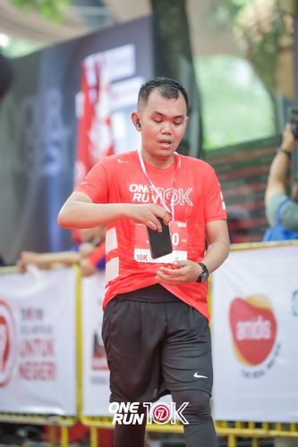 Race photo from ONE RUN 10K 2025