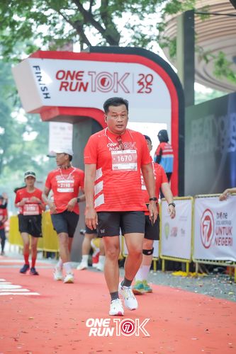 Race photo from ONE RUN 10K 2025
