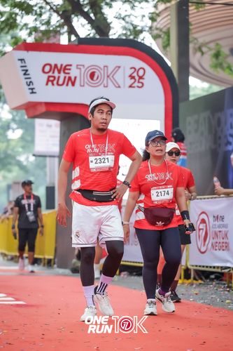 Race photo from ONE RUN 10K 2025