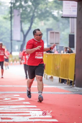 Race photo from ONE RUN 10K 2025
