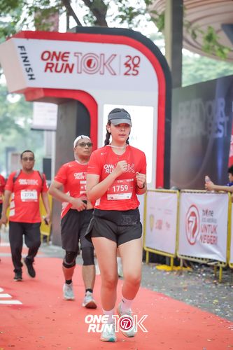 Race photo from ONE RUN 10K 2025