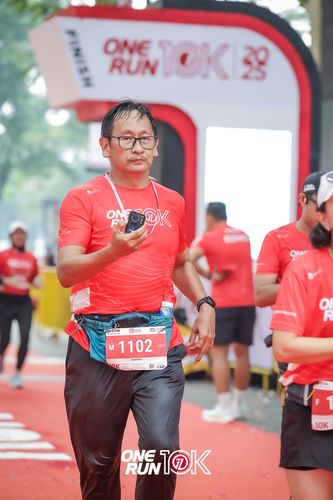 Race photo from ONE RUN 10K 2025