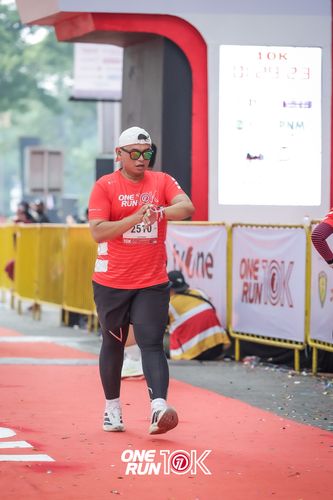 Race photo from ONE RUN 10K 2025