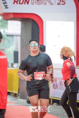Race photo from ONE RUN 10K 2025