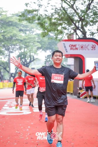 Race photo from ONE RUN 10K 2025