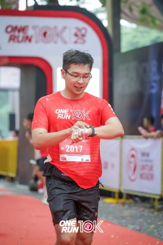 Race photo from ONE RUN 10K 2025