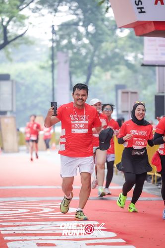 Race photo from ONE RUN 10K 2025
