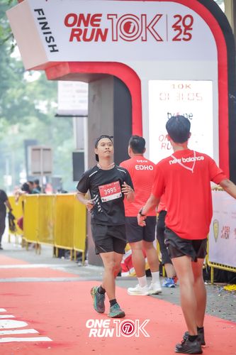Race photo from ONE RUN 10K 2025