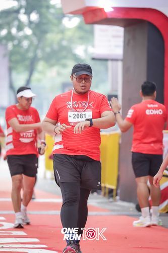 Race photo from ONE RUN 10K 2025