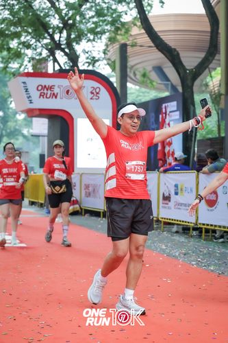 Race photo from ONE RUN 10K 2025