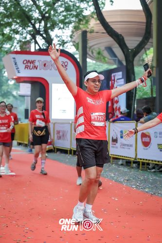 Race photo from ONE RUN 10K 2025