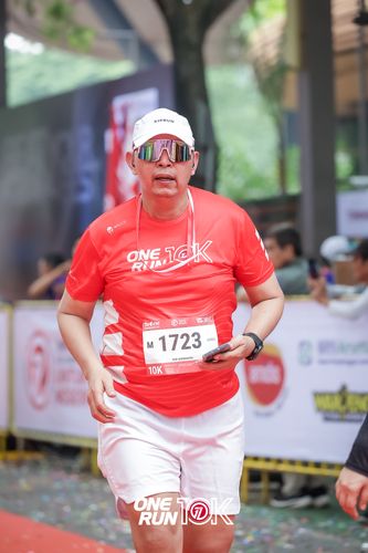 Race photo from ONE RUN 10K 2025