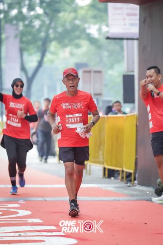 Race photo from ONE RUN 10K 2025