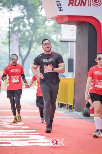 Race photo from ONE RUN 10K 2025