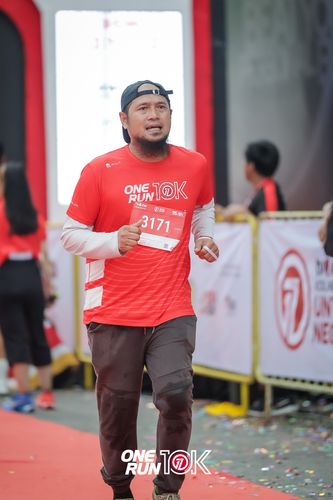 Race photo from ONE RUN 10K 2025