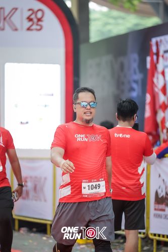 Race photo from ONE RUN 10K 2025