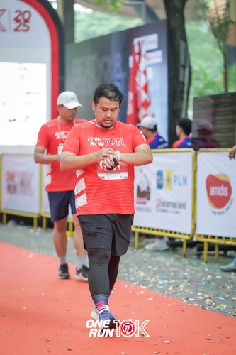 Race photo from ONE RUN 10K 2025