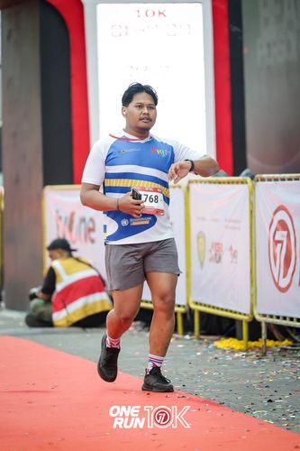 Race photo from ONE RUN 10K 2025
