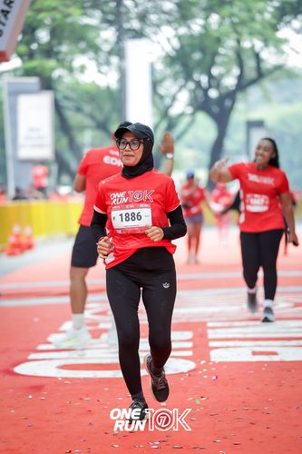 Race photo from ONE RUN 10K 2025