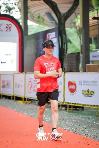 Race photo from ONE RUN 10K 2025