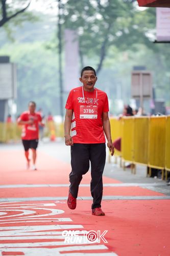Race photo from ONE RUN 10K 2025